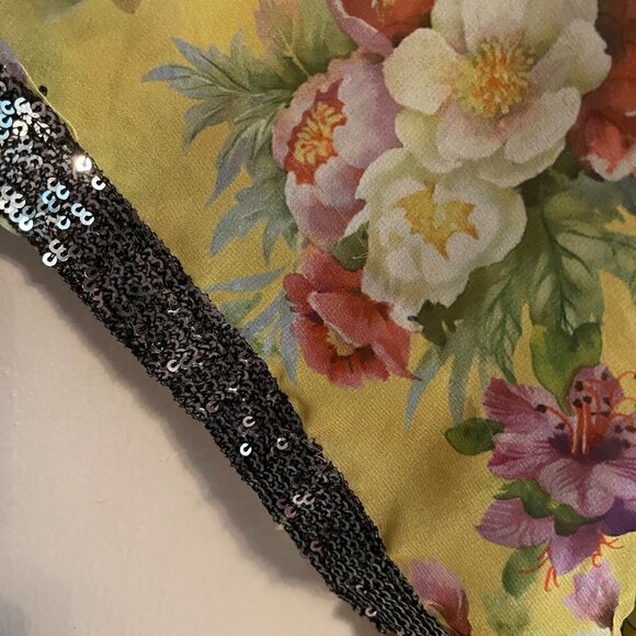 OKCU Tunic top, yellow floral/birds print.Chiffon overlay, sequin trim. Kimono. - Picture 2 of 4